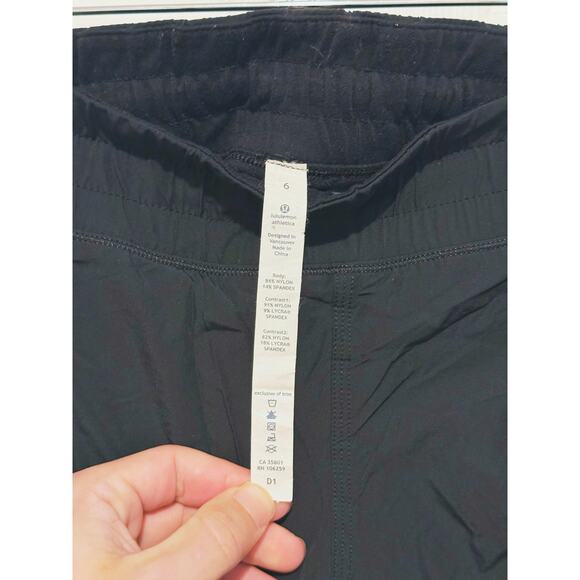 Lululemon Run Dog Runner Jogger Pant 6 Black Lightweight Athletic Performance - Picture 7 of 10